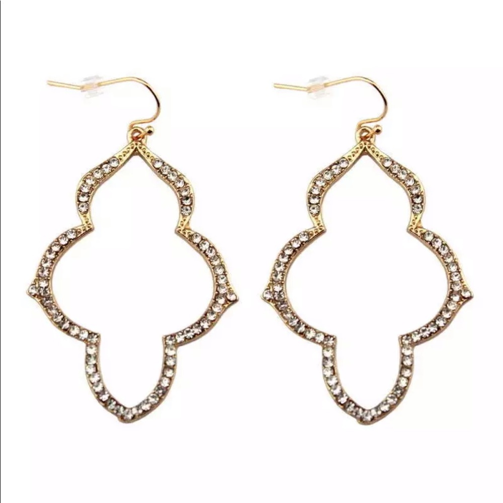 ✨Hand Set Pave Gold Chandelier Earrings